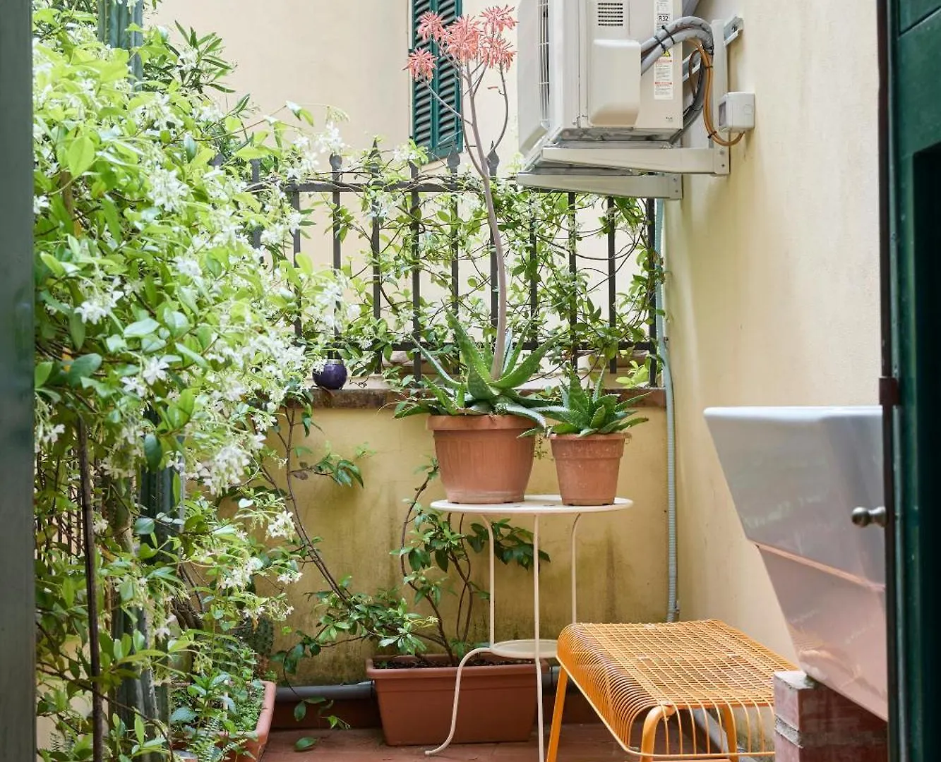 Bed & Breakfast B&B Lorenzo&Lorenzo Vol.2 Florence Italy